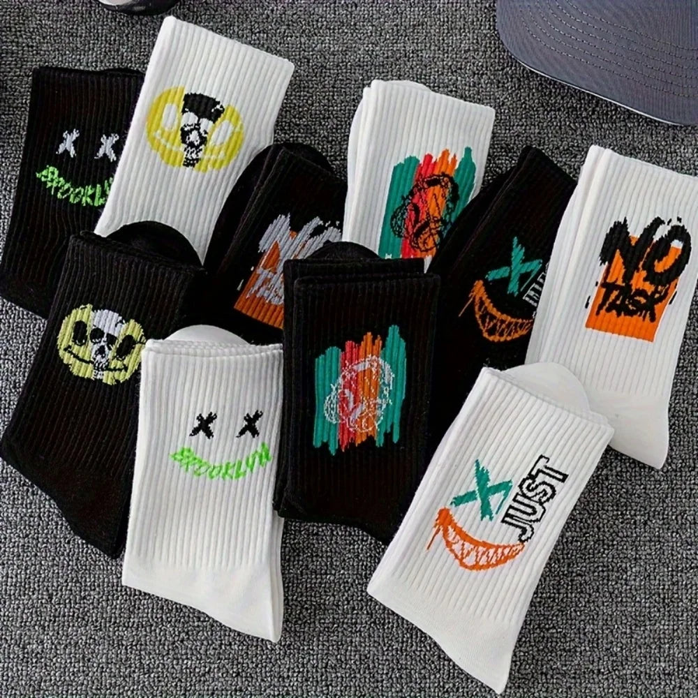 Random 5 Pairs of Large Size Socks Sweat-Absorbent Sports Basketball Stockings Spring and Summer Black and White Men'S Mid-Calf Socks